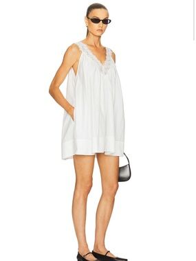 Sleeveless Lace-Trim White Babydoll Chemise